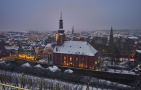 Pauluskirche im Advent