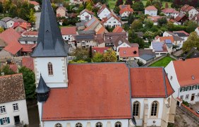 Katholische Pfarrkirche Drohne