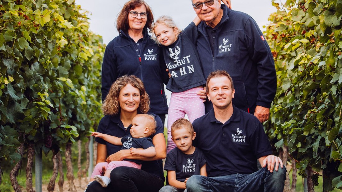 Weingut Klaus und Stefan Hahn_Familie, © Simone Bonnet