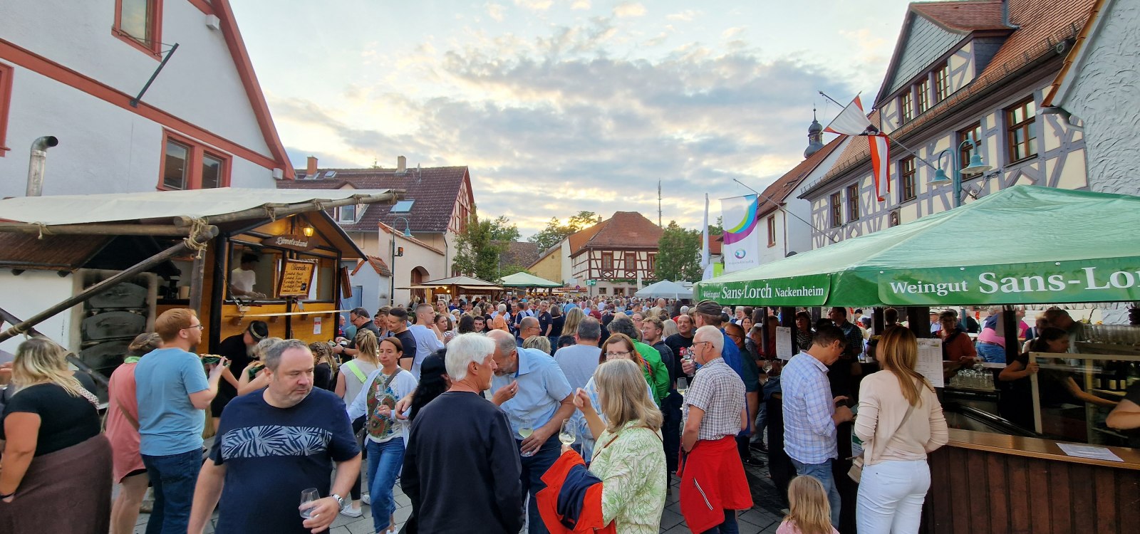 Nackenheimer Weinfest, © HKV Nackenheim / Thorsten Lüttringhaus