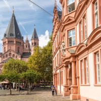 Gutenberg-Museum Außenansicht Dom © mainzplus CITYMARKETING GmbH | Dominik Ketz