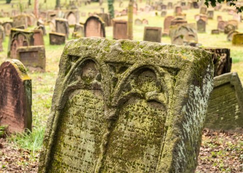 Jüdischer Friedhof „Heiliger Sand“ in Worms