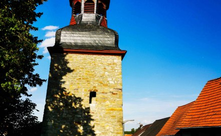 Schiefster Turm Gau-Weinheim, © Silas Landeck