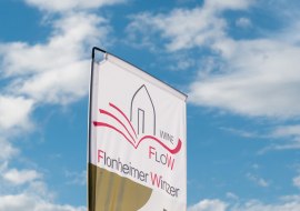 Fahne der Flonheimer Winzervereinigung Wine Flow