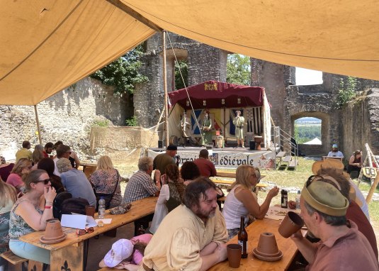 Mittelaltermarkt Burgruine Landskron