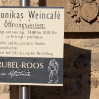 Willkommen in Veronikas Weincafé