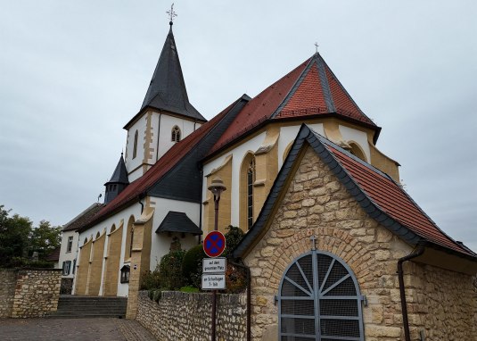 Katholische Pfarrkirche