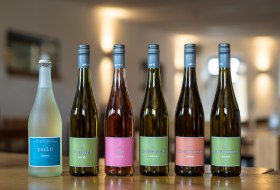 Weingut Bäder_Weinausstattung © Weingut Bäder